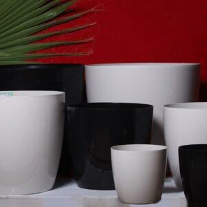 Mirrored Planters in Different Sizes