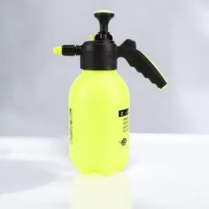 2-liter water sprayer with spare parts