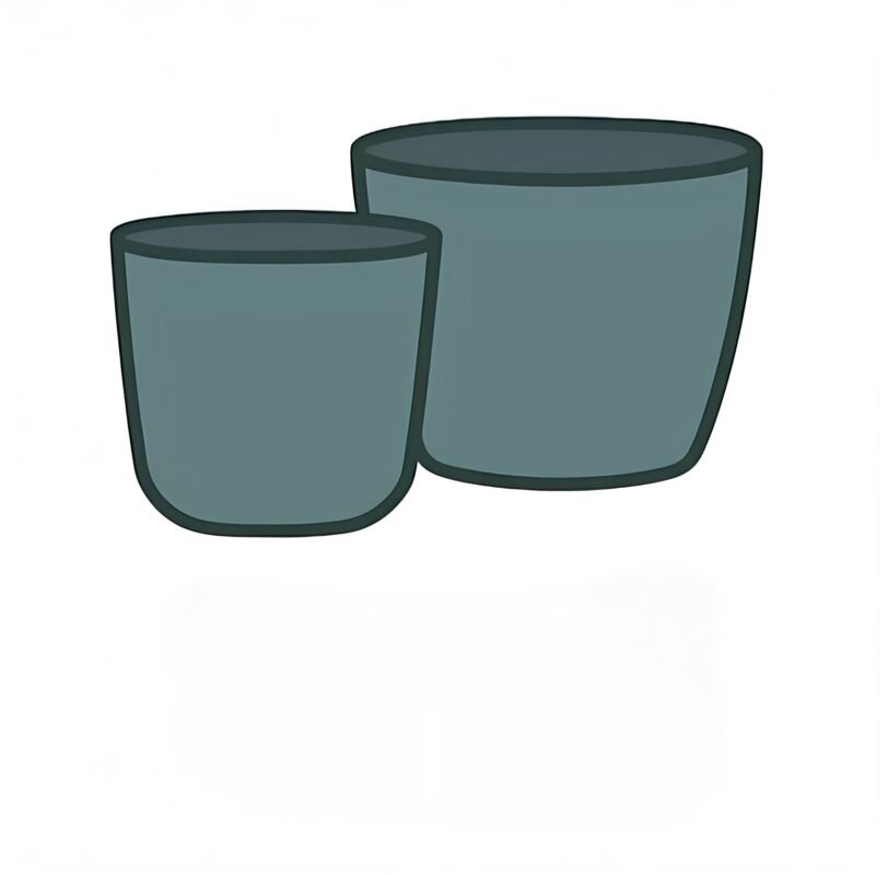 Black pots and plates