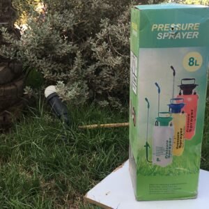 Box of 8L pressure sprayer