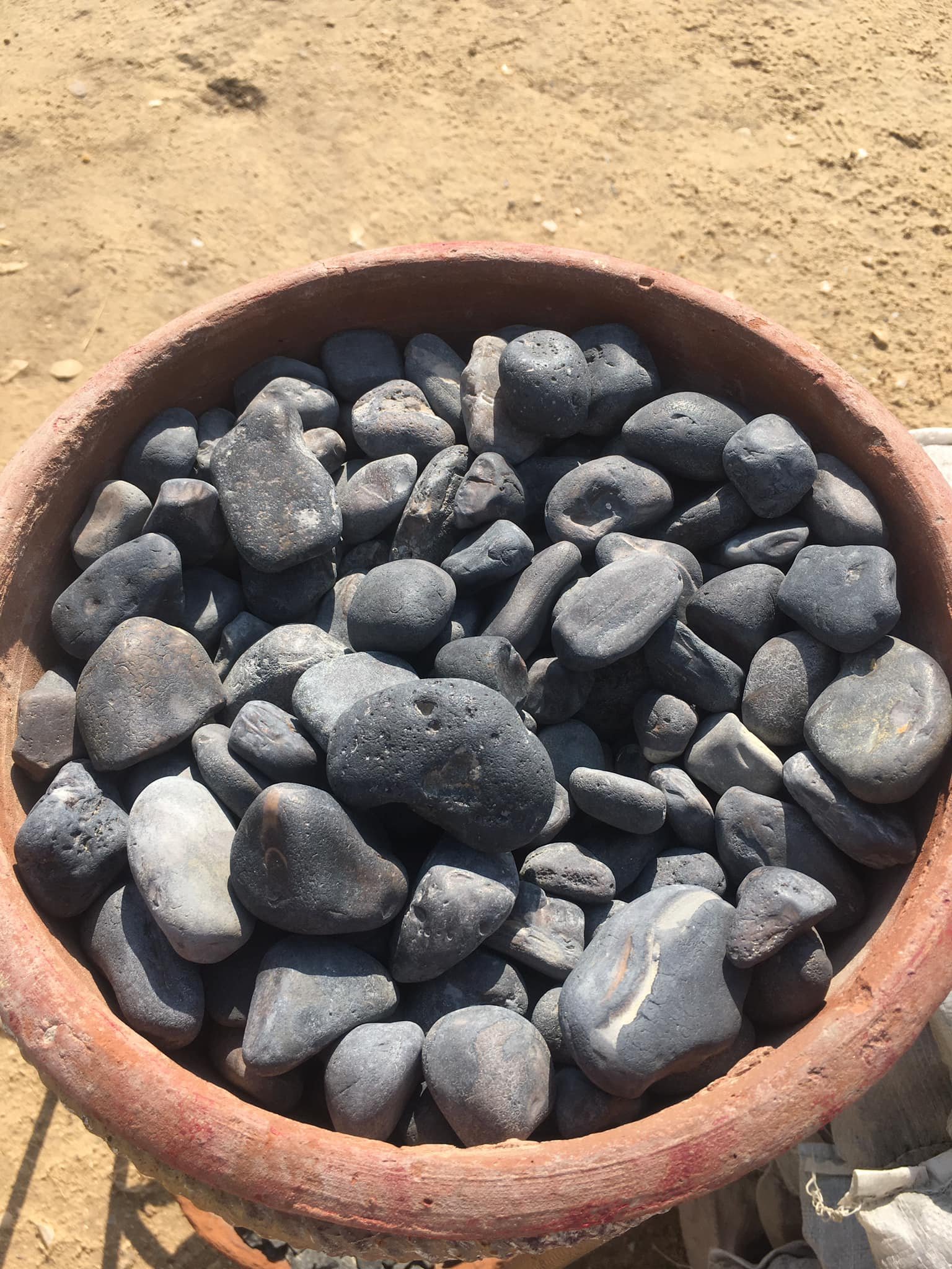 Natural Gravel – 8 to 10kg Bag Natural Gravel – 8 to 10kg Bag